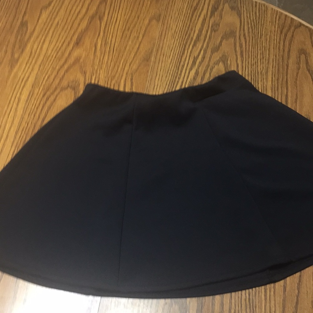 Black skater skirt